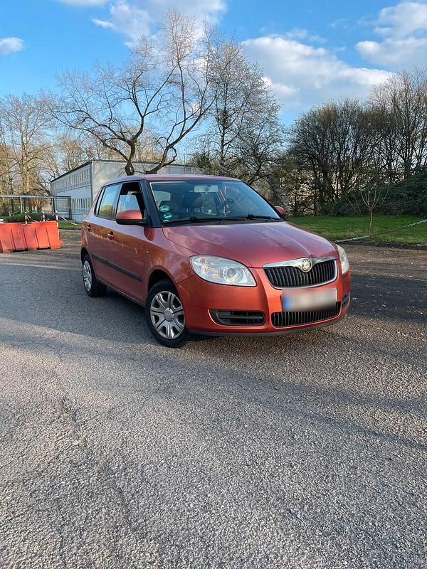 Gebraucht Skoda Fabia 80 PS (58 kW) 2010 Limousine