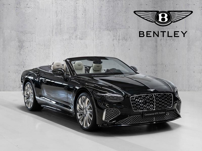 Neu Bentley Continental Mulliner 782 PS (575 kW) 2025 Midnight emerald Cabrio
