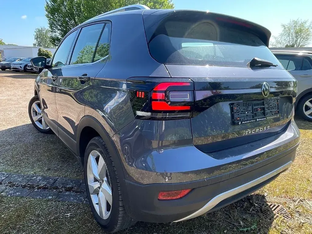 Gebraucht VW T-Cross Style 110 PS (80 kW) 2023 Grau SUV