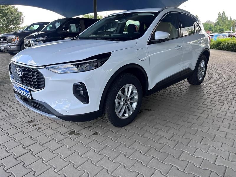 Neu Ford Kuga Titanium 242 PS (177 kW) 2026 Frozen white (weiss) SUV