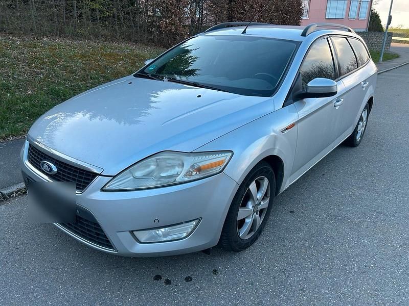 Gebraucht Ford Mondeo 116 PS (85 kW) 2009 Silber Kombi