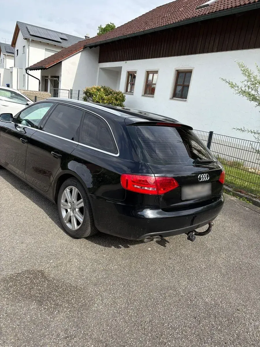 Gebraucht Audi A4 Allroad 177 PS (130 kW) 2011 Schwarz Kombi