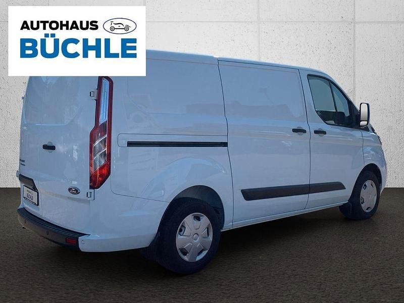 Gebraucht Ford Transit Custom 131 PS (96 kW) 2022 Weiß Van / Kleinbus