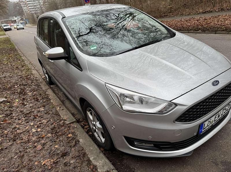 Second-hand Ford C-MAX Trend 120 CP (88 kW) 2018 Monovolum