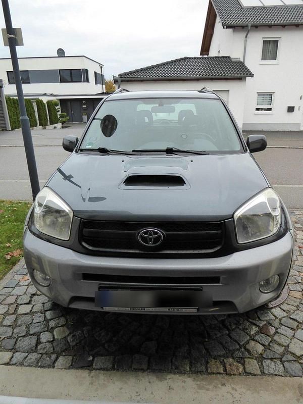Grau Gebraucht 2005 Toyota RAV4 SUV | 3.000 € (Superpreis) - Bild 1/4