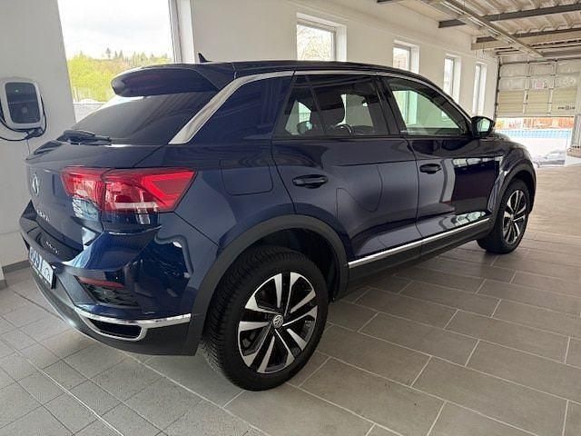 Gebraucht VW T-Roc United 150 PS (110 kW) 2020 Blau SUV