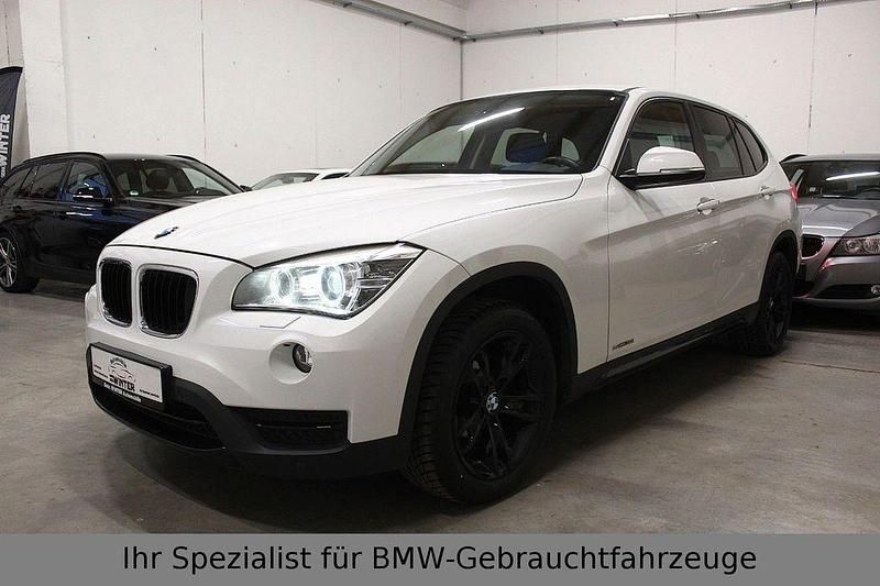 Weiß Gebraucht 2012 BMW X1 Sport Line SUV | 12.399 € (Fairer Preis) - Bild 1/4