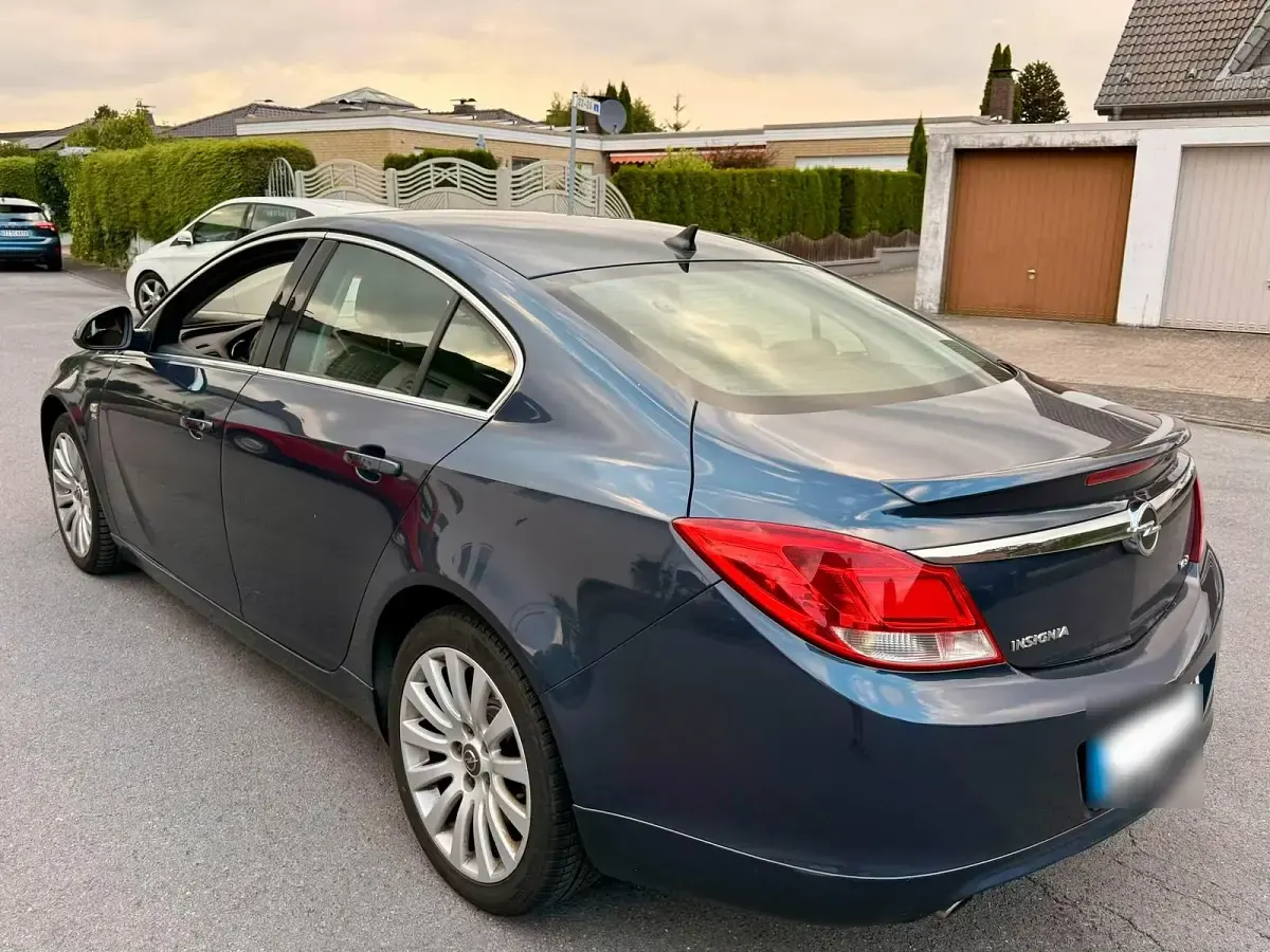 Gebraucht Opel Insignia OPC 260 PS (191 kW) 2011 Andere farben Limousine