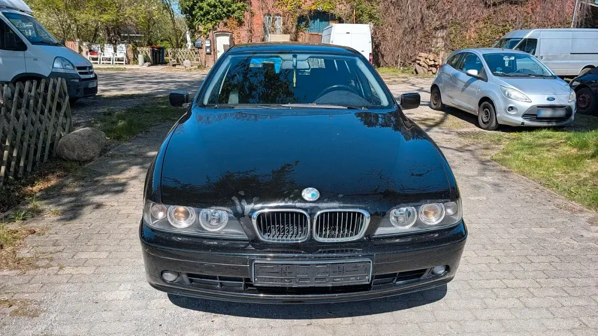 Usata BMW 520 170 CV (125 kW) 2001 Nero Station wagon