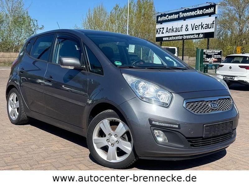 Second-hand Kia Venga 125 CP (91 kW) 2011 Gri Hatchback