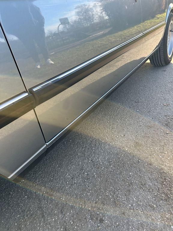 Gebraucht BMW 520 125 PS (91 kW) 1985 Blau Limousine