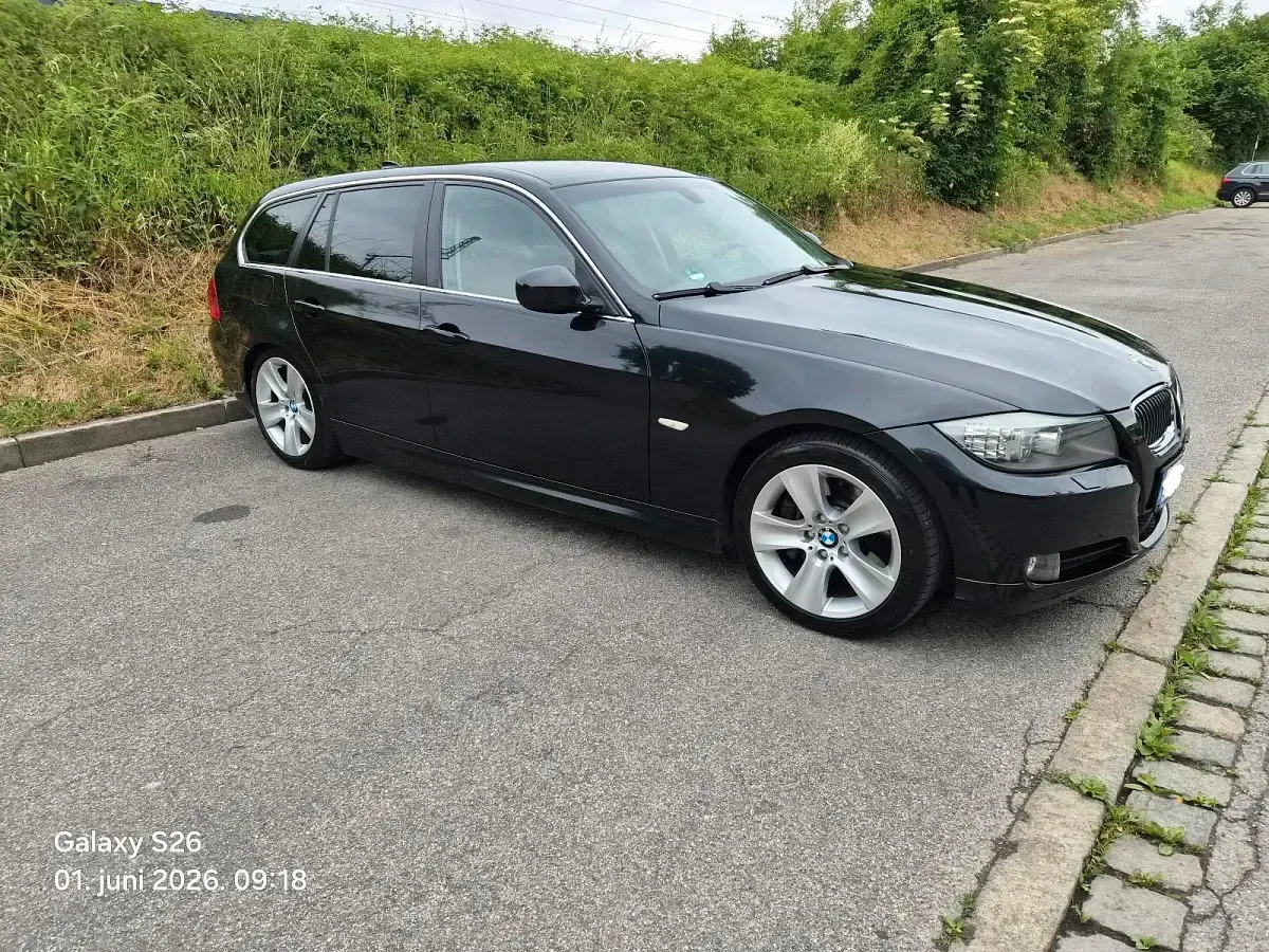 Gebraucht BMW 330 245 PS (180 kW) 2008 Schwarz Kombi