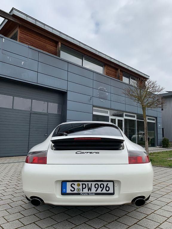 Gebraucht Porsche 996 300 PS (220 kW) 2000 Weiß Coupé