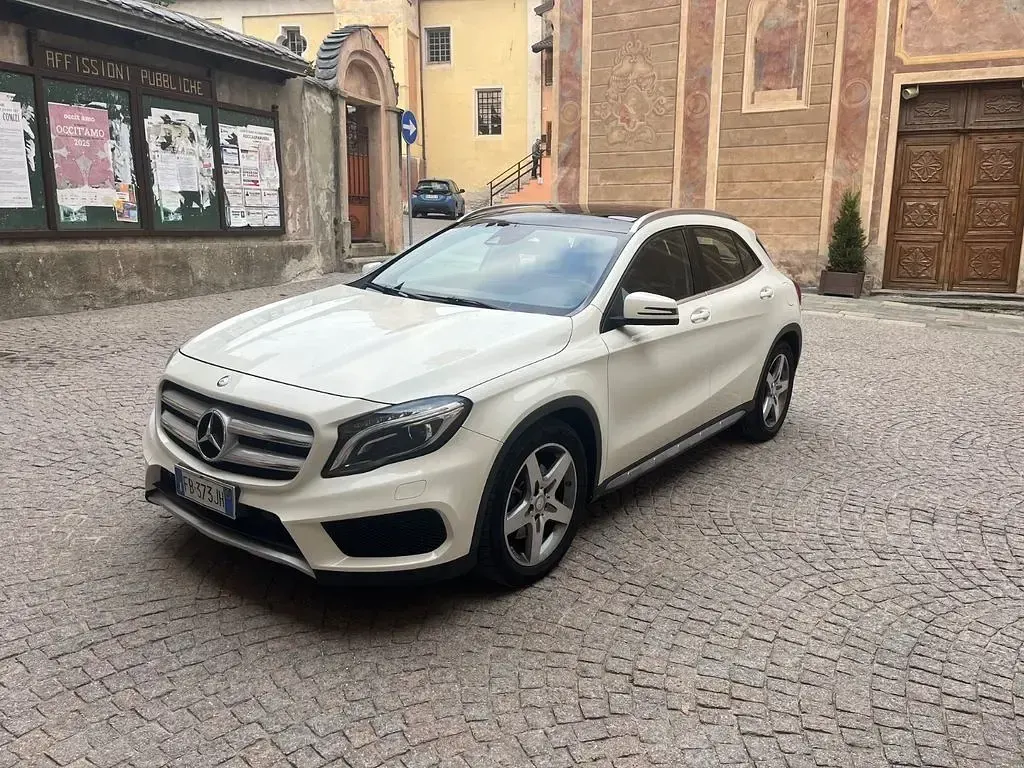 Gebraucht Mercedes 220 177 PS (130 kW) 2015 Weiß SUV