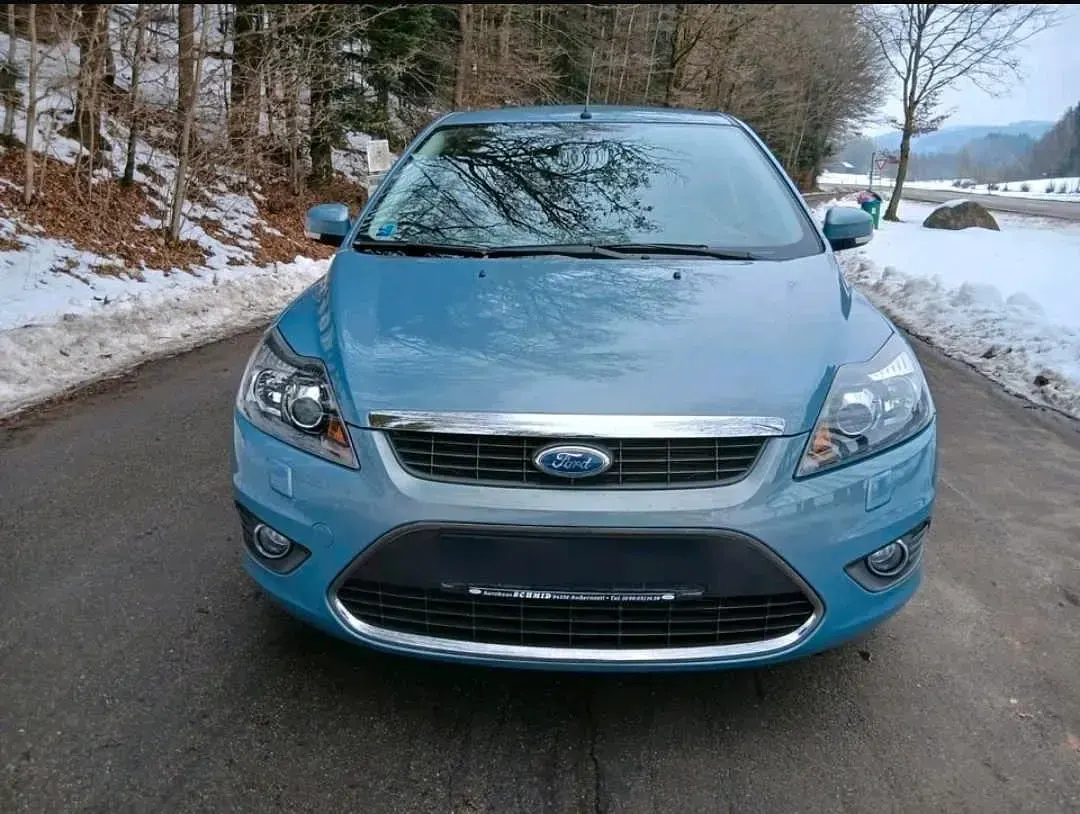 Gebraucht Ford Focus Limited 115 PS (84 kW) 2008 Andere farben Limousine