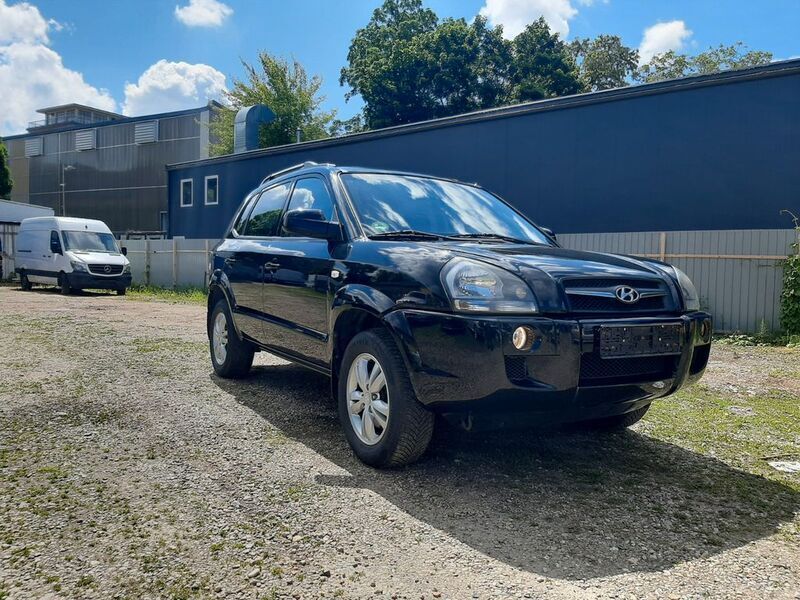 Schwarz Gebraucht 2009 Hyundai Tucson Edition+ SUV | 4.999 € (Fairer Preis) - Bild 1/4