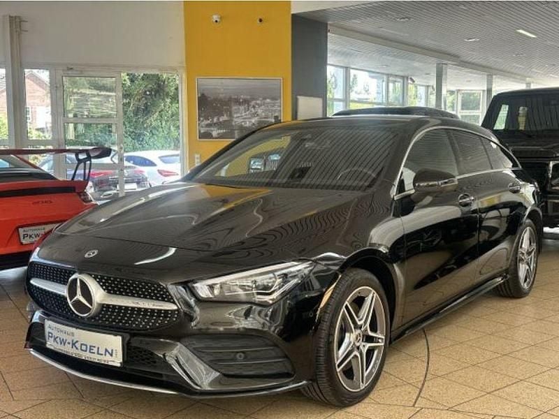 Kosmosschwarz (metallic) Gebraucht 2023 Mercedes CLA250e Limousine | 29.999 € (Superpreis) - Bild 1/4