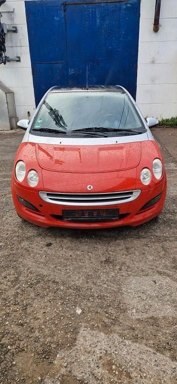 Rot Gebraucht 2005 Smart ForFour Limousine | 1.450 € (Fairer Preis) - Bild 1/4