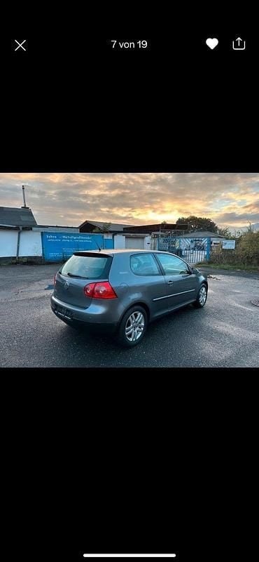 Gebraucht VW Golf 101 PS (74 kW) 2007 Grau Coupé