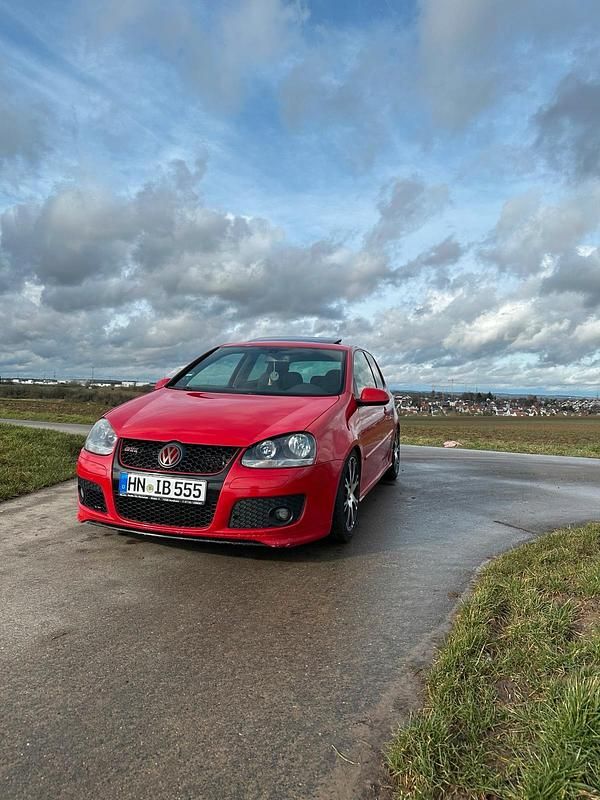 Gebraucht VW Golf V GTI 200 PS (147 kW) 2005 Rot Kleinwagen