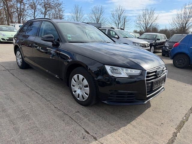 Gebraucht Audi A4 Ambiente 150 PS (110 kW) 2015 Schwarz Kombi