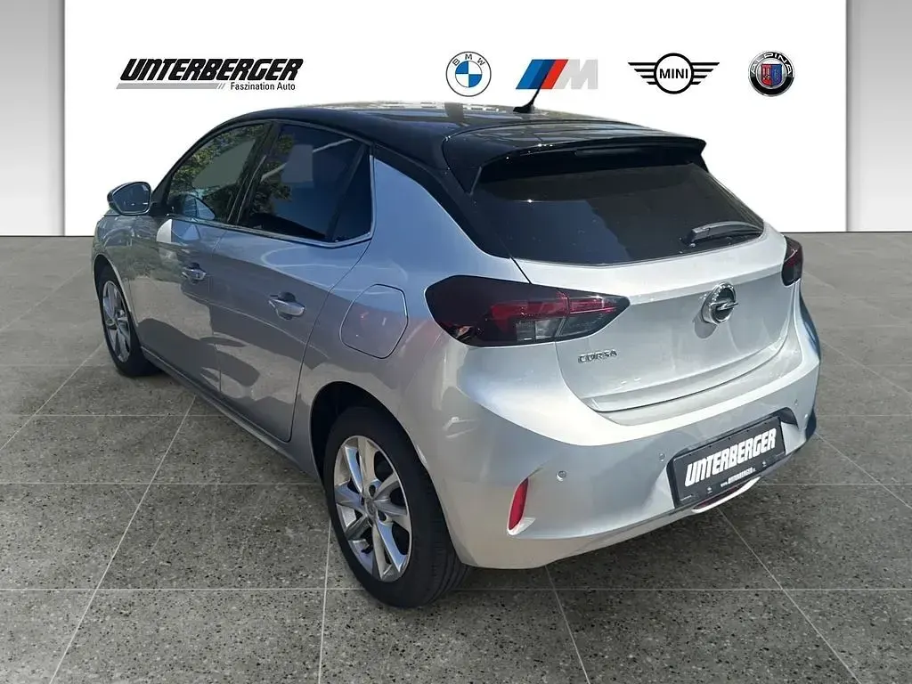 Gebraucht Opel Corsa Elegance 101 PS (74 kW) 2024 Aluminium silb/kristall silb Kleinwagen