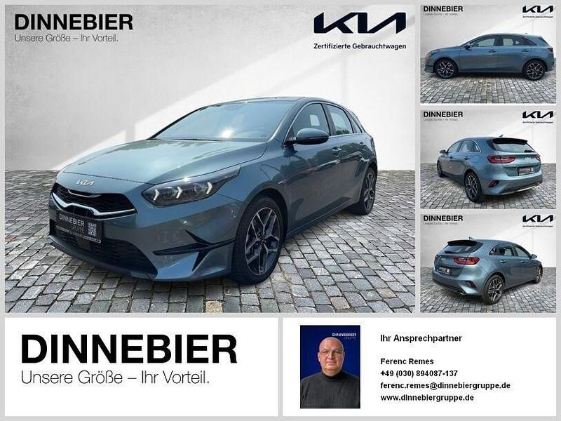 Grau Gebraucht 2024 Kia Ceed Spirit Kleinwagen | 22.686 € (Guter Preis) - Bild 1/4