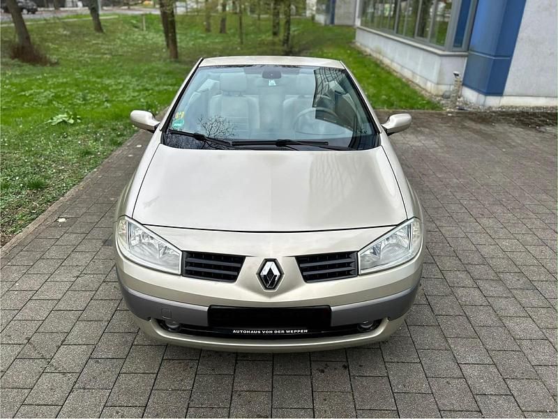 Gebraucht Renault Mégane Cabriolet 135 PS (99 kW) 2006 Gold Cabrio