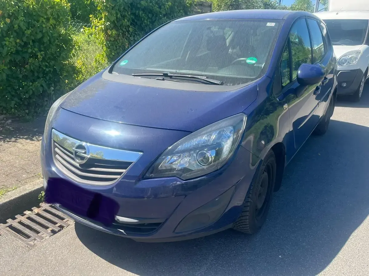 Usata Opel Meriva 101 CV (74 kW) 2017 Blu Monovolume