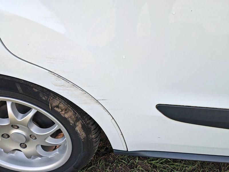 Gebraucht Ford Transit 97 PS (71 kW) 2015 Weiß Limousine