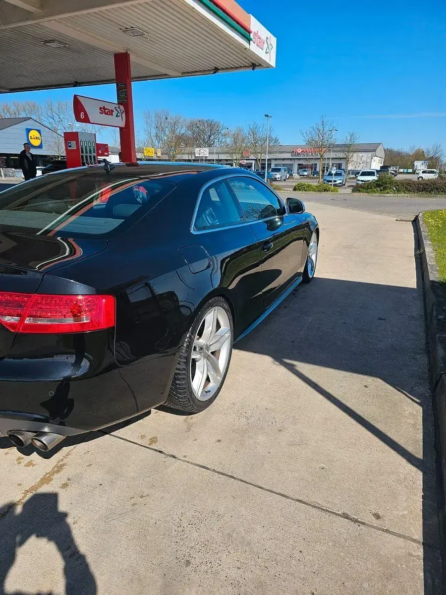 Gebraucht Audi S5 Ambiente 354 PS (260 kW) 2008 Schwarz Coupé