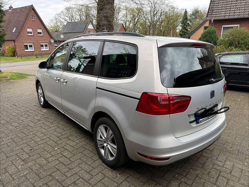 Gebraucht Seat Alhambra 140 PS (102 kW) 2012 Silber Van / Kleinbus