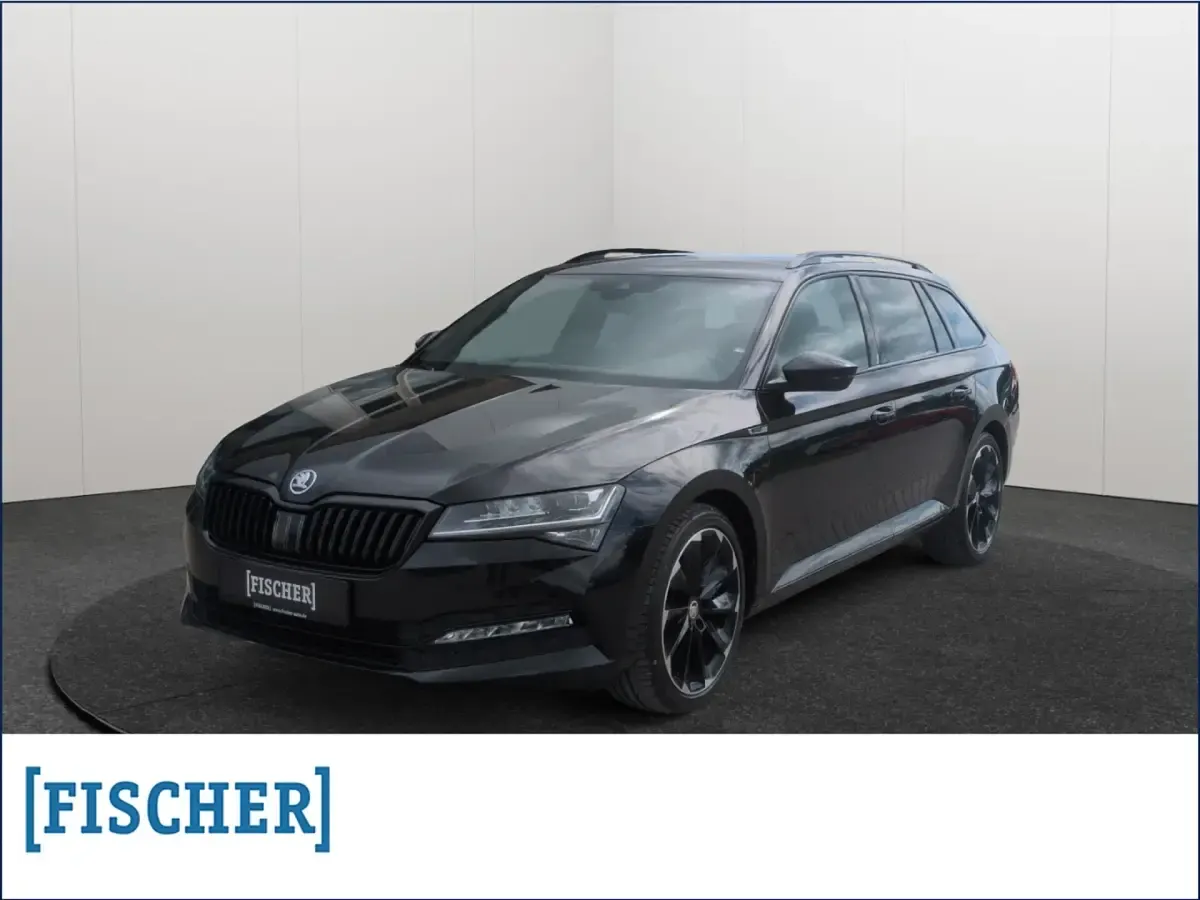 Gebraucht Skoda Superb SportLine 200 PS (147 kW) 2023 Kombi