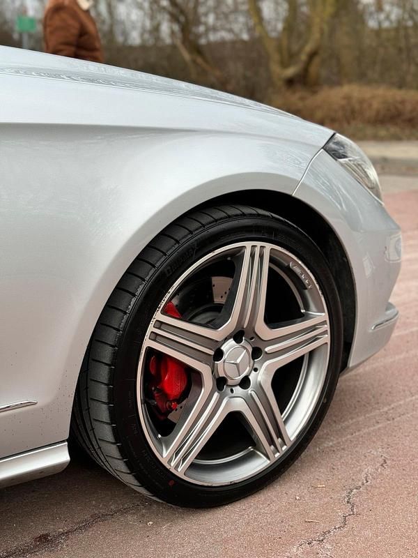 Gebraucht Mercedes CLS350 268 PS (197 kW) 2014 Silber Limousine