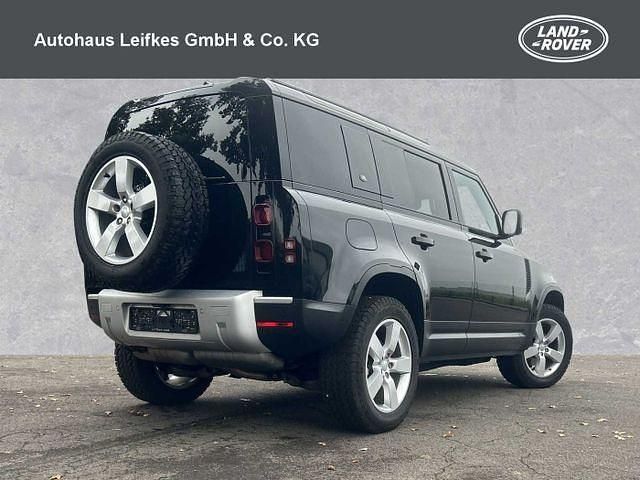 Gebraucht Land Rover Defender SE 200 PS (147 kW) 2024 Santorini black (metallic) SUV