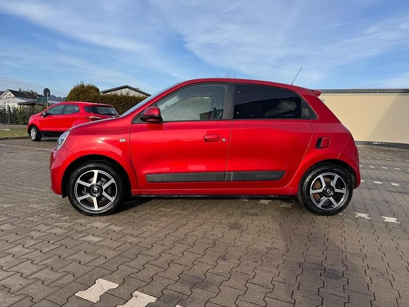 Gebraucht Renault Twingo LIMITED 92 PS (67 kW) 2020 Rot Kleinwagen