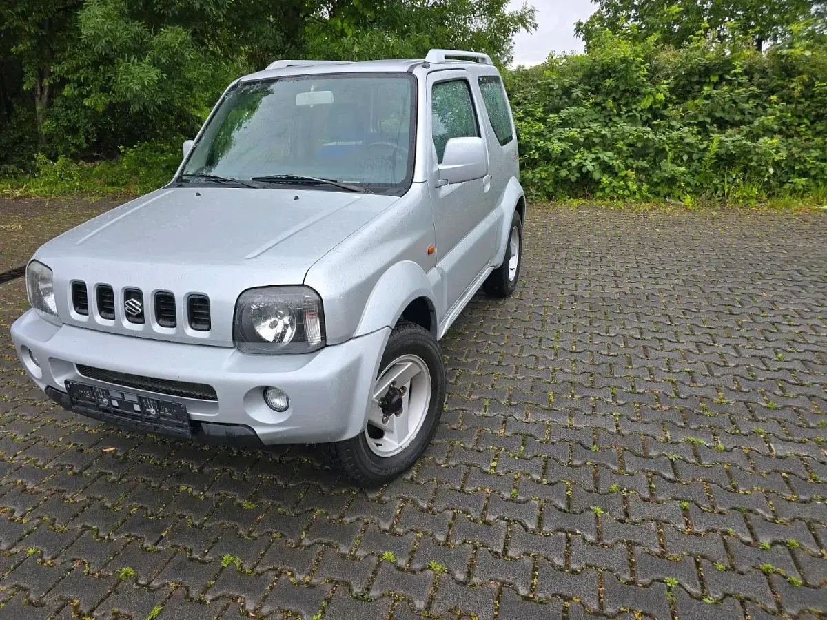 Gebraucht Suzuki Jimny 82 PS (60 kW) 2003 Silber SUV