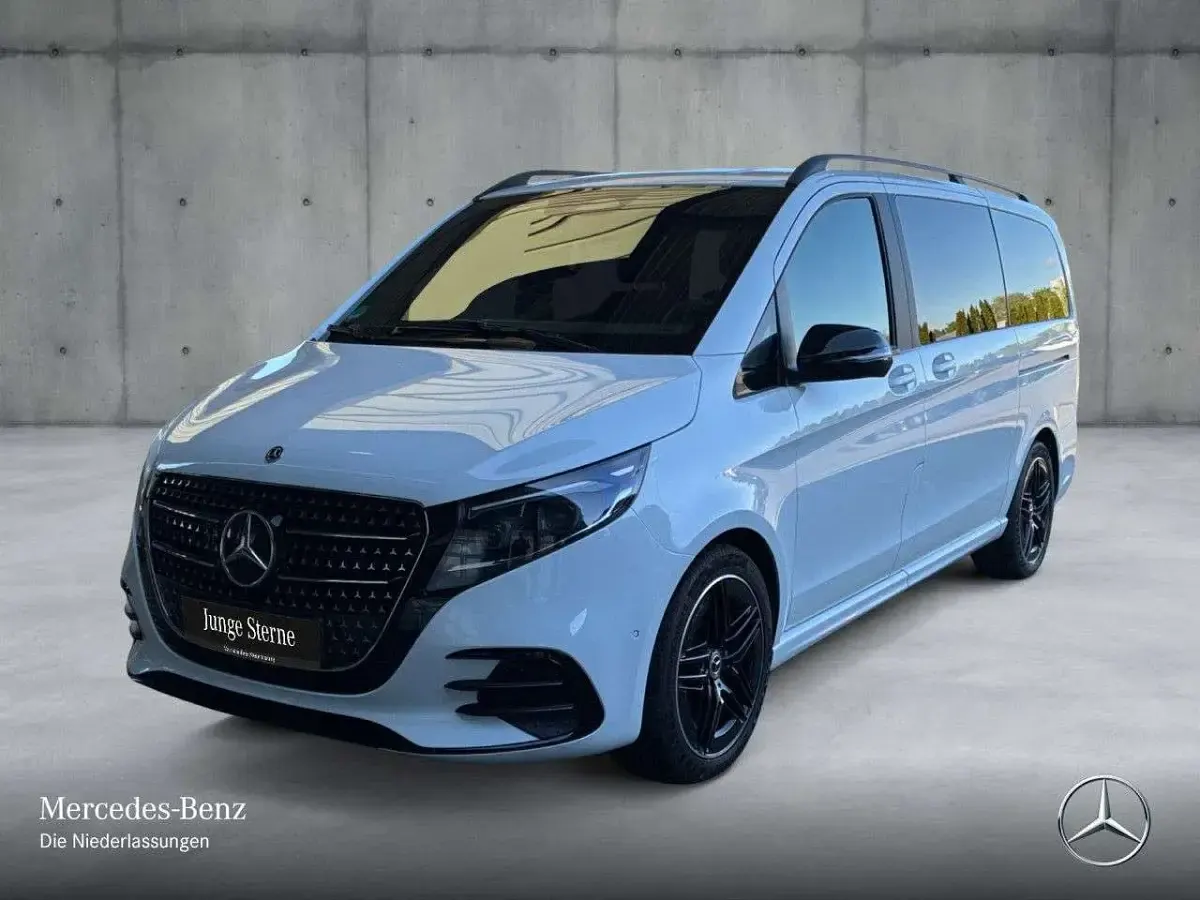 Gebraucht Mercedes V250 Style 190 PS (139 kW) 2025 Weiß Van / Kleinbus