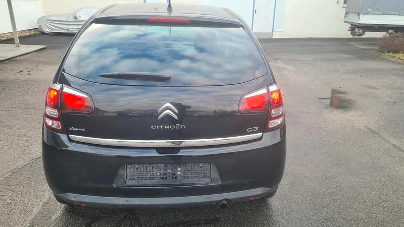 Gebraucht Citroën C3 68 PS (50 kW) 2014 Schwarz Kleinwagen
