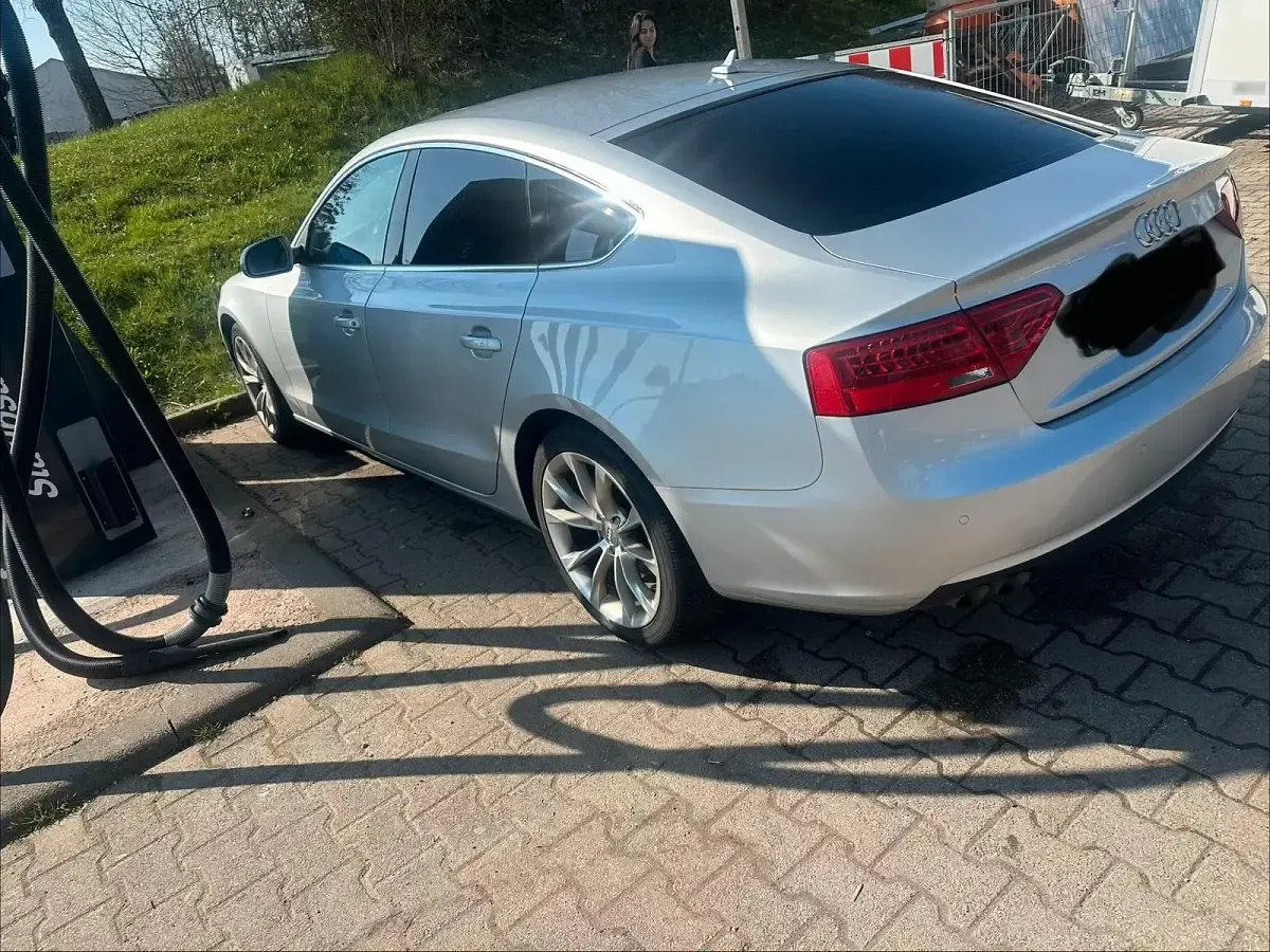 Gebraucht Audi A5 136 PS (100 kW) 2012 Grau Coupé
