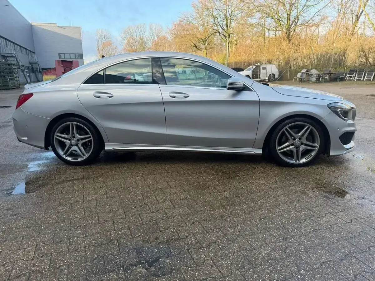 Gebraucht Mercedes CLA220 170 PS (125 kW) 2013 Grau Limousine