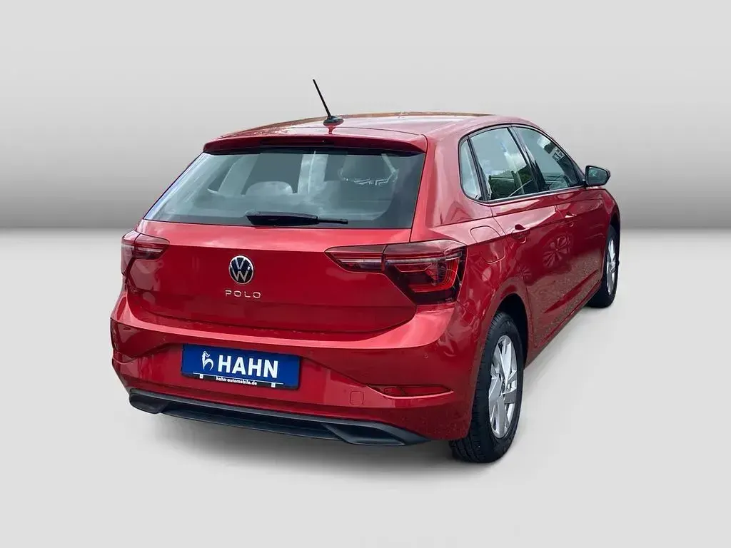 Używany VW Polo Style 95 KM (69 kW) 2022 Czerwony Hatchback