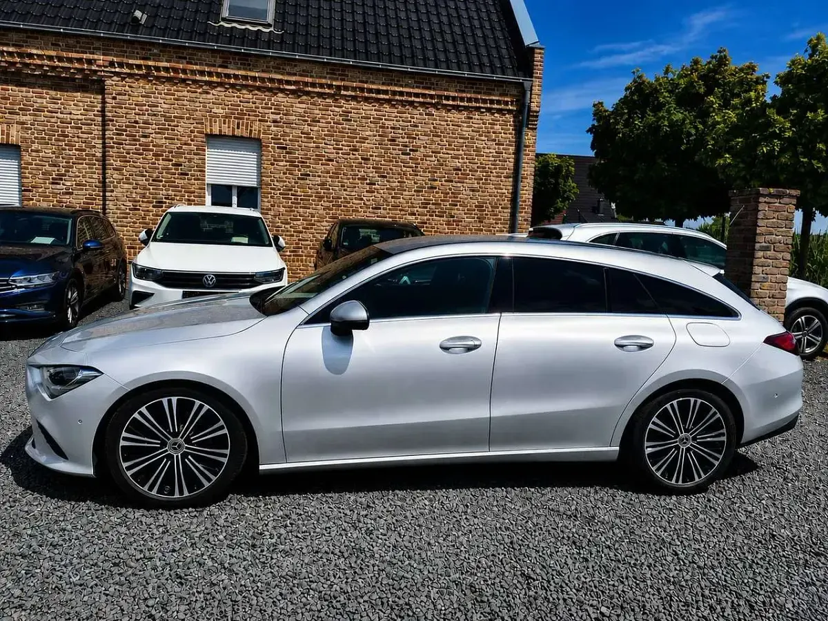 Gebraucht Mercedes CLA220 190 PS (139 kW) 2021 Iridiumsilber Coupé