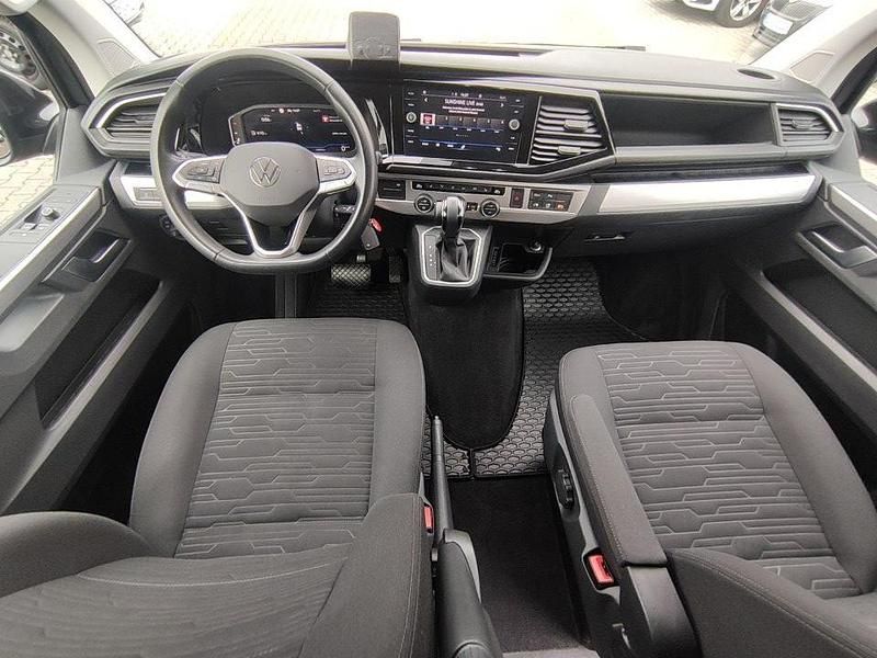 Gebraucht VW Multivan Comfortline 204 PS (150 kW) 2023 Indiumgrau metallic Van