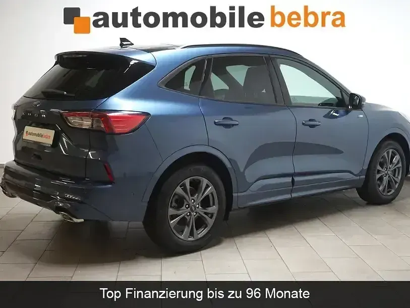 Gebraucht Ford Kuga ST-Line X 151 PS (111 kW) 2023 Chroma blau SUV