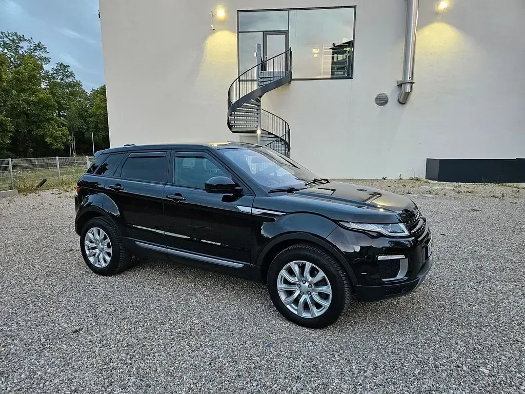 Gebraucht Land Rover Range Rover evoque Pure 179 PS (131 kW) 2016 Schwarz SUV