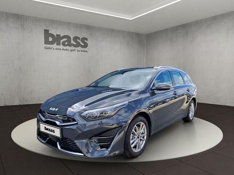 Pentametal met. Gebraucht 2025 Kia Ceed Sportswagon Spirit Kombi | 29.980 € (Etwas zu teuer) - Bild 1/4