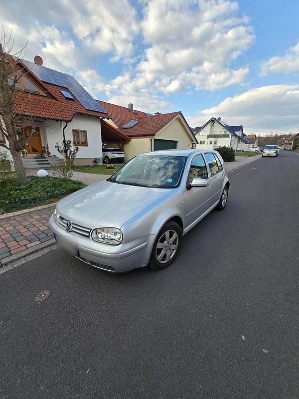 Gebraucht VW Golf IV 105 PS (77 kW) 2003 Silber Limousine