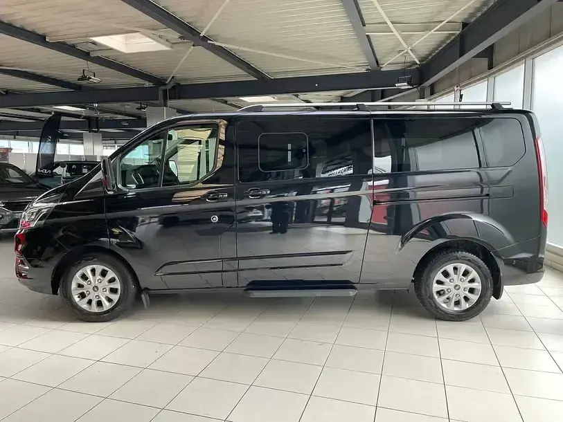 Gebraucht Ford Tourneo Custom Titanium X 185 PS (136 kW) 2020 Schwarz Van