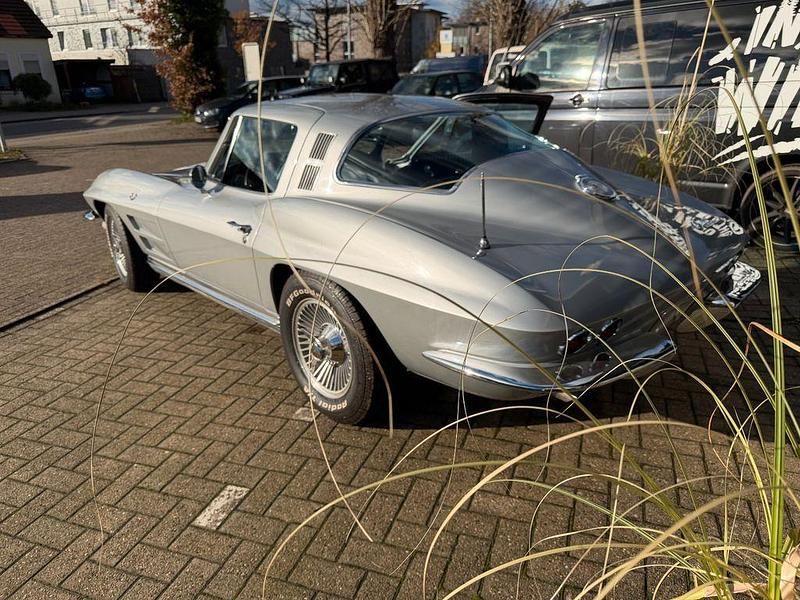 Gebraucht Corvette Stingray 264 PS (194 kW) 1964 Silber Coupé